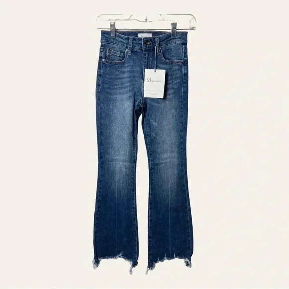 0564. New W/‎ TAGS SPECIAL A SHARK BITE FLARE DENIM JEANS SIZE 1 MWDIUM WASH - Picture 3 of 13